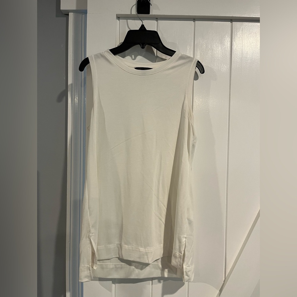 Banana Republic sleeveless tunic top